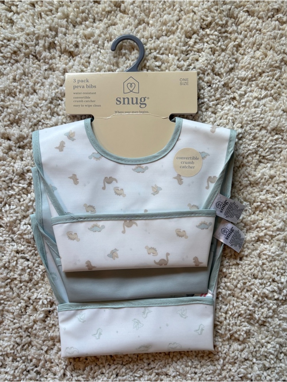 Snug NWT 3-Pack Dinosaur PEVA Waterproof Baby Bibs Crumb Catcher